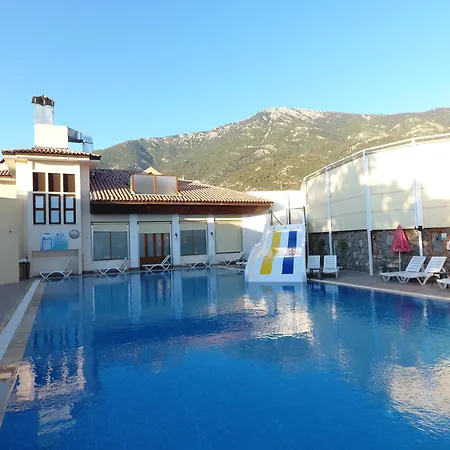 Zehra Tatil Koeyue-2
